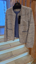Casaco Tweed Cinza com Pérolas