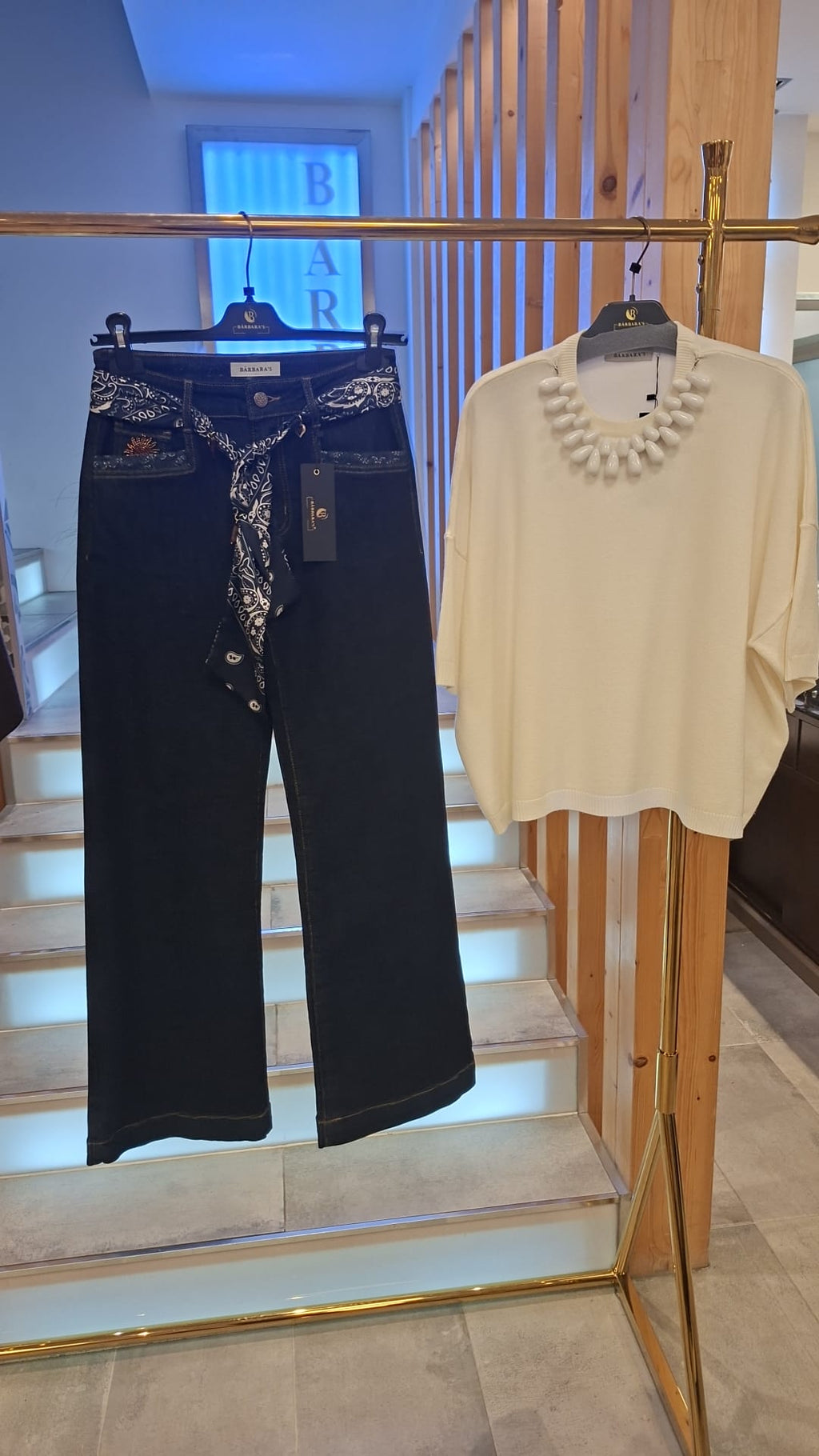 Conjunto Calças + Camisola — Bárbara