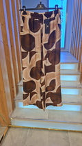 Calças com Cordão e Estampado Floral
