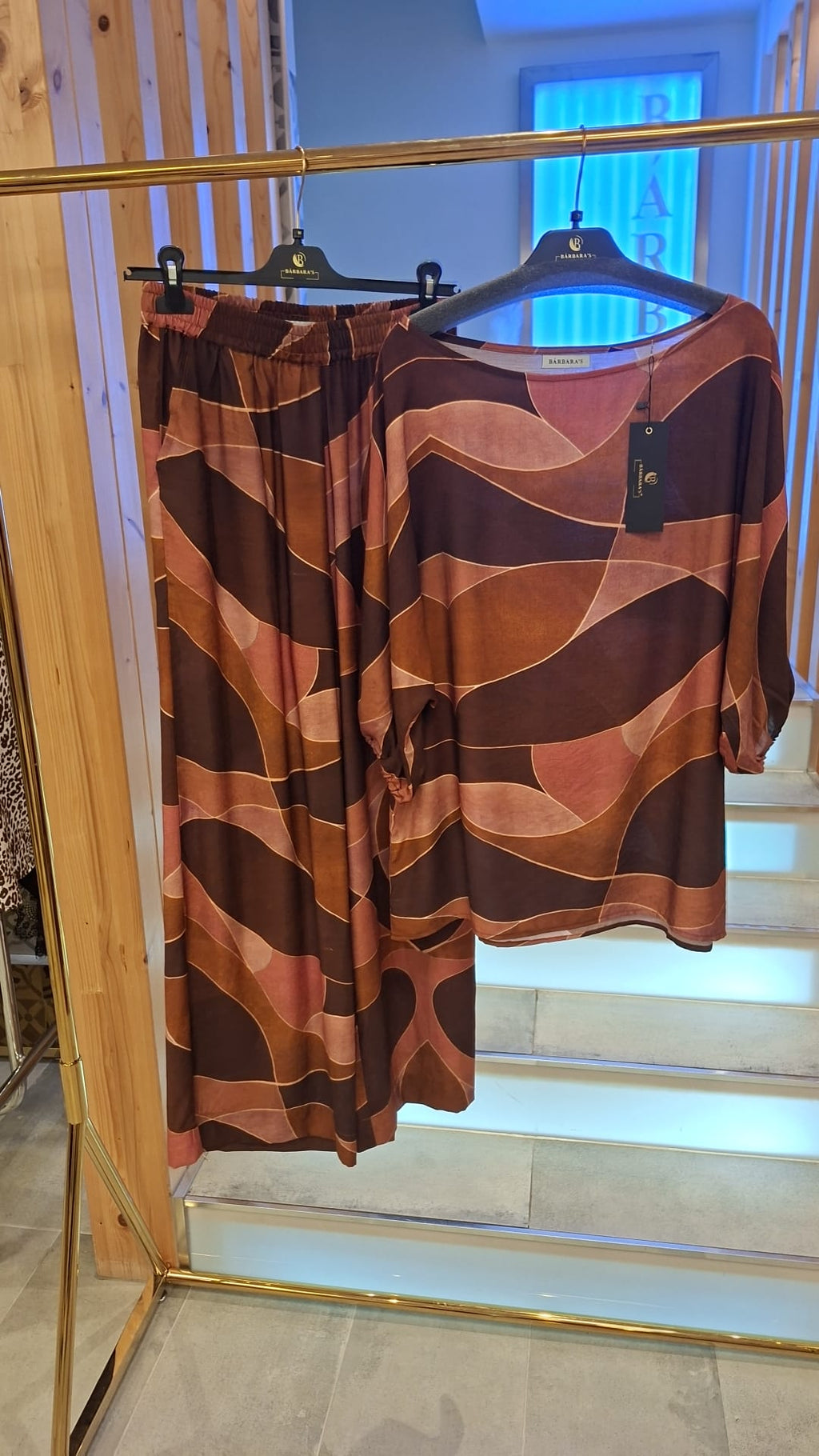 Conjunto — Bárbara