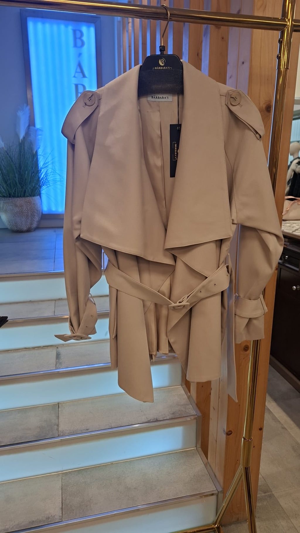 Casaco Trench com Cinto