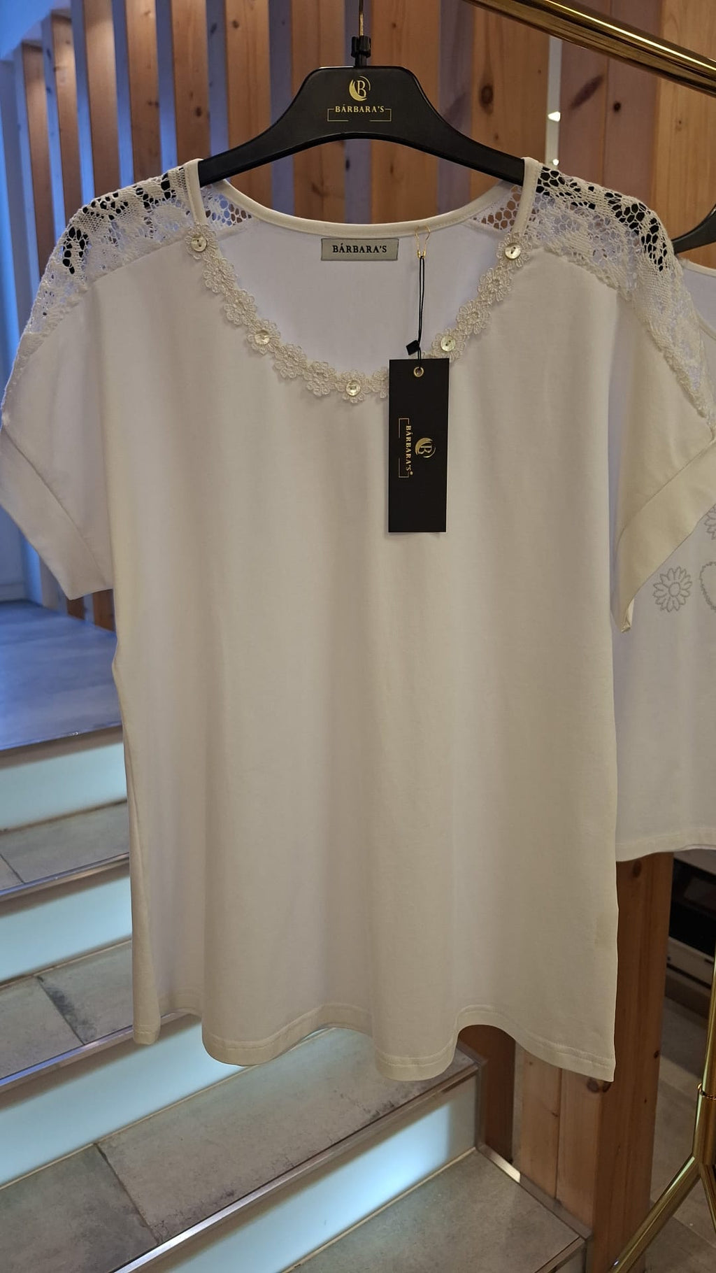 Top Branco Bordado