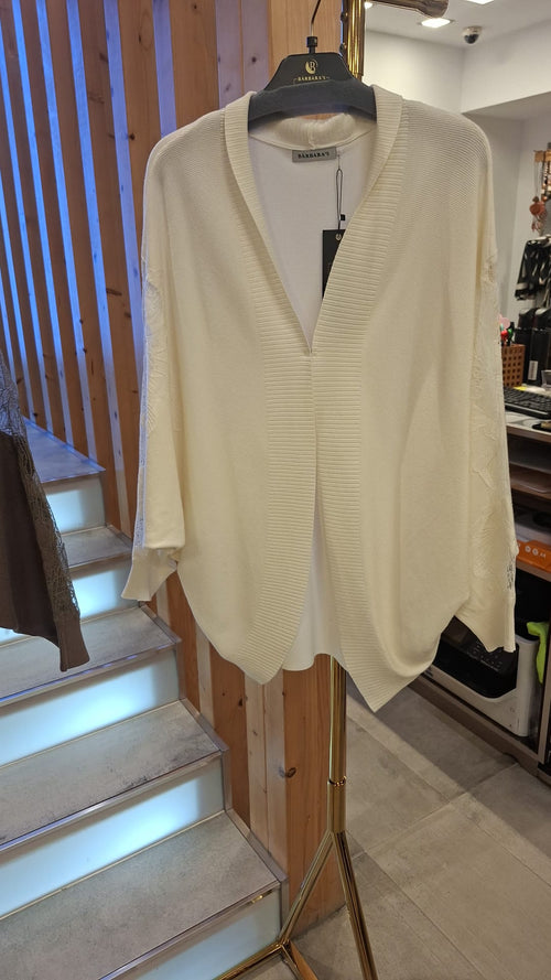 Blusa Renda no Ombro
